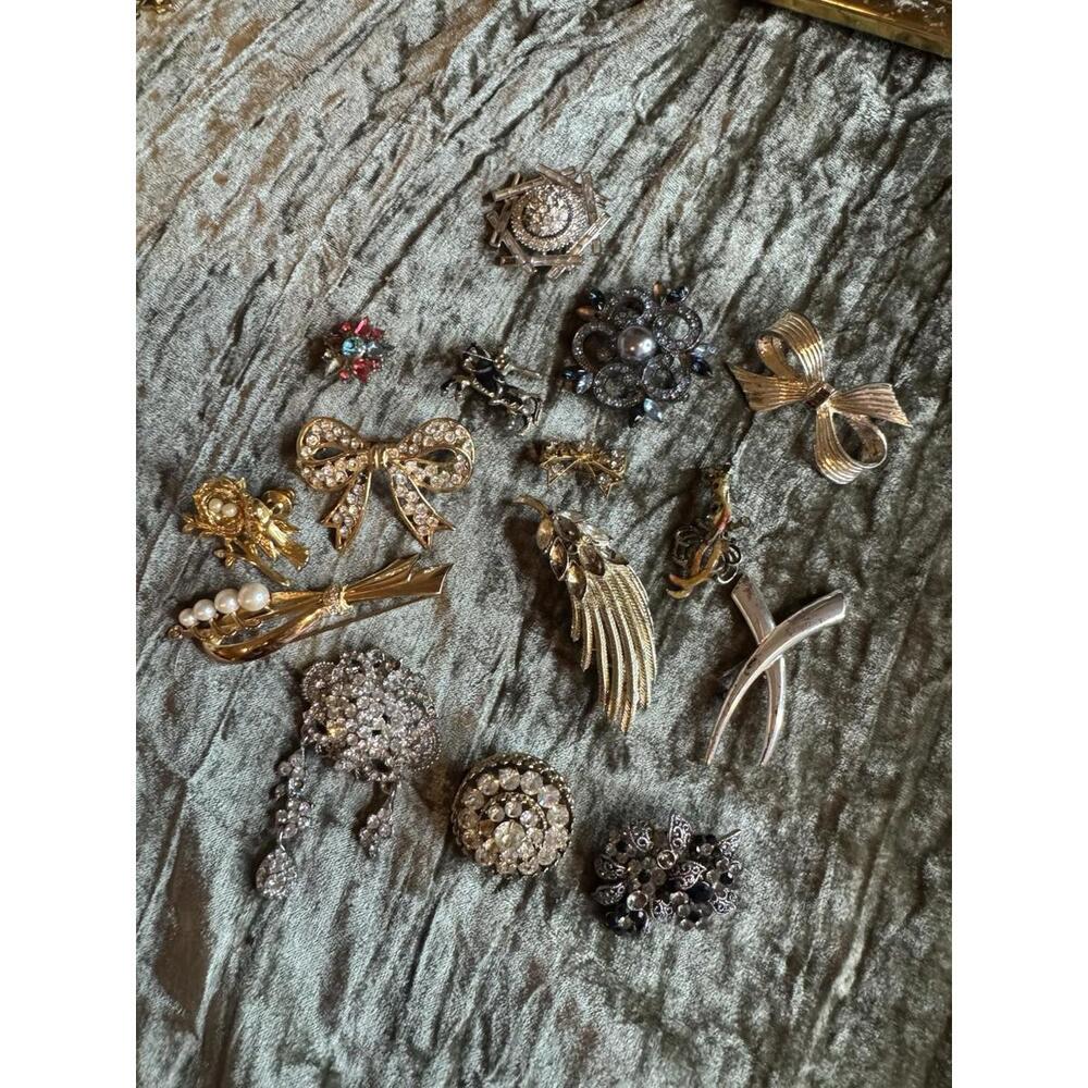 VINTAGE Broken Rhinestone Costume Jewelry Lot Repair Harvest Brooch Brooches +